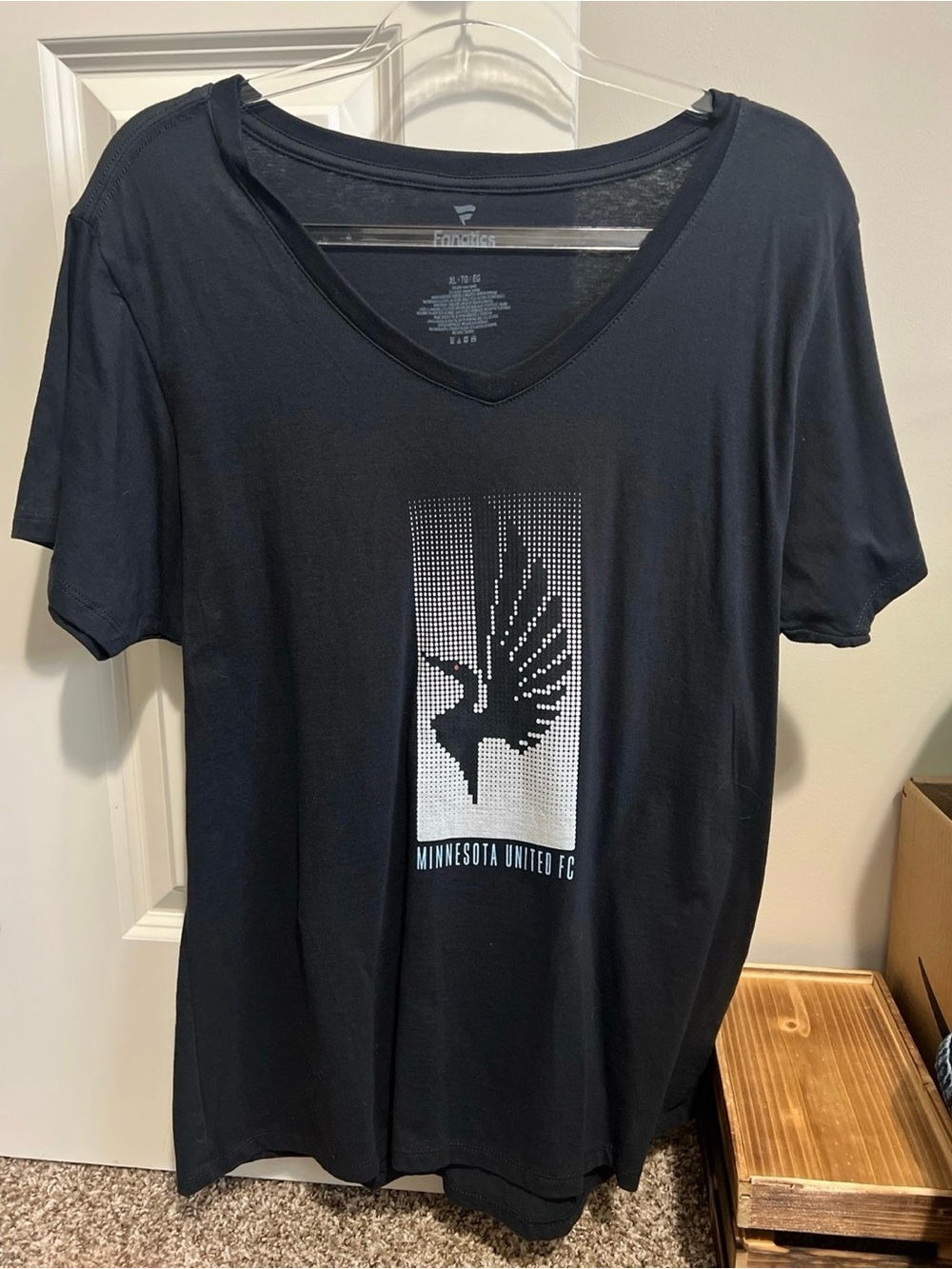 Minnesota United FC Fanatics V-Neck T-Shirt – New with Tags